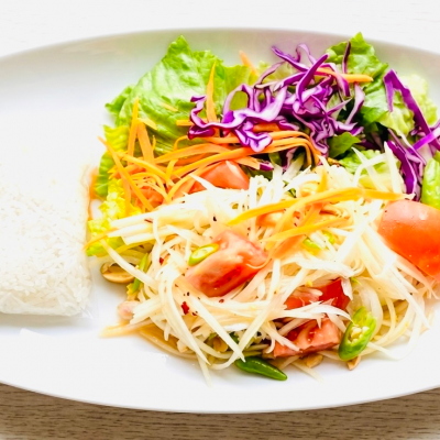 Papaya Salad With Sticky Rice