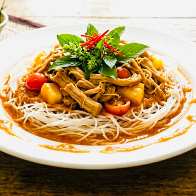 Pineapple Curry Noodle