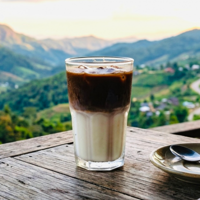 Iced Cocoa Oak Milk