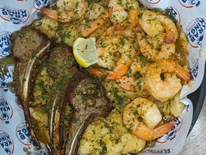 Lamb Chops w/ Boiled Shrimp