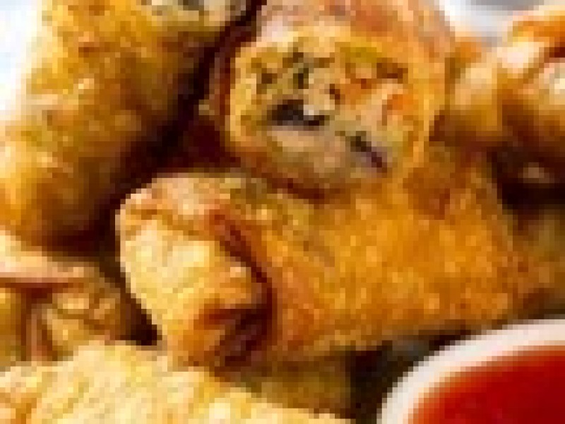 Crispy Thai Egg Rolls (2 pcs)