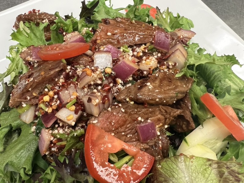 Grilled Beef Salad