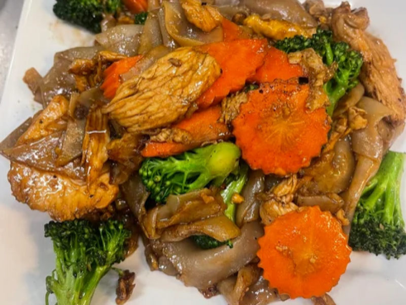 27. Pad See Ew