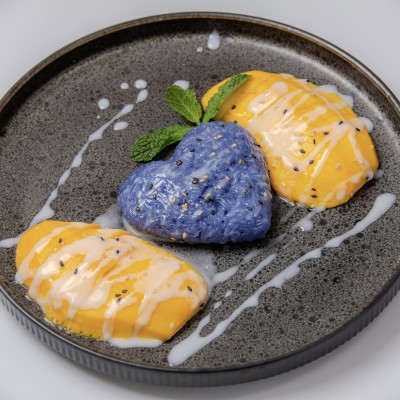 Mango Sticky Rice (seasonal)