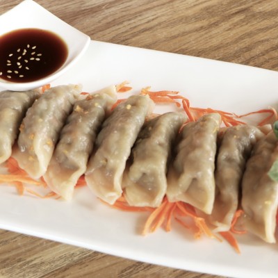 4. Veggie Dumplings (8 Pcs)