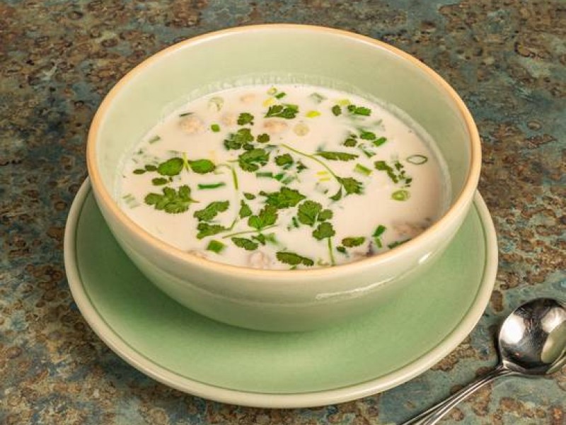Tom-Kha 32 oz.