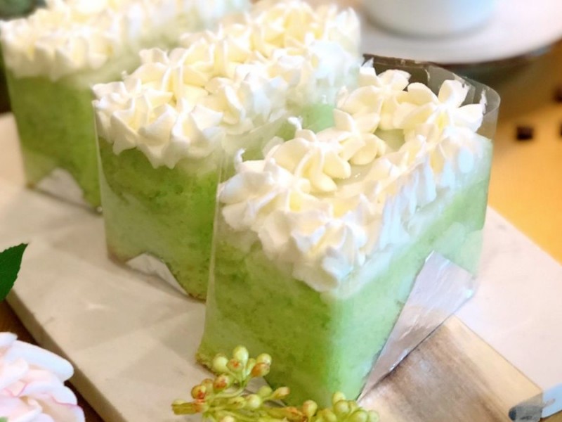 Thai Coconut Cake (1 item)
