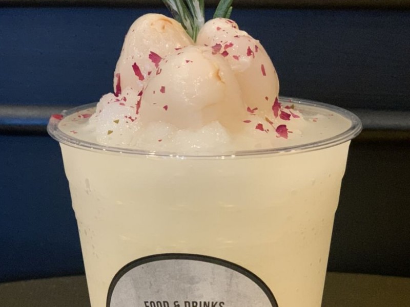 Lychee Strawberry Smoothie