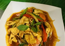 58. Basil & Chili (Kra Pow)