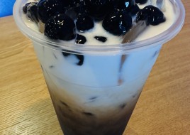 Thai Iced Coffee (24oz) with Boba