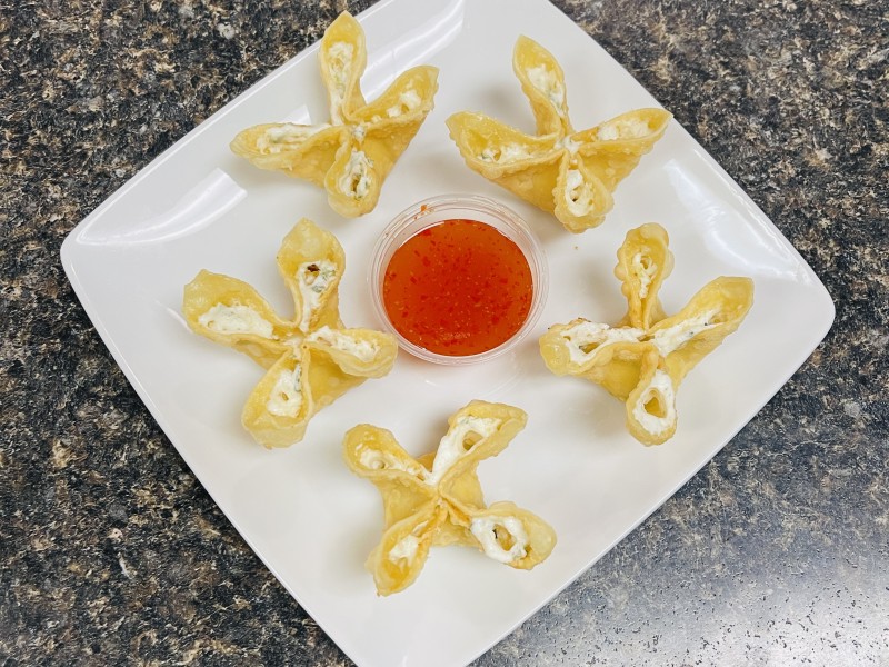 Cream Cheese Rangoon (5)
