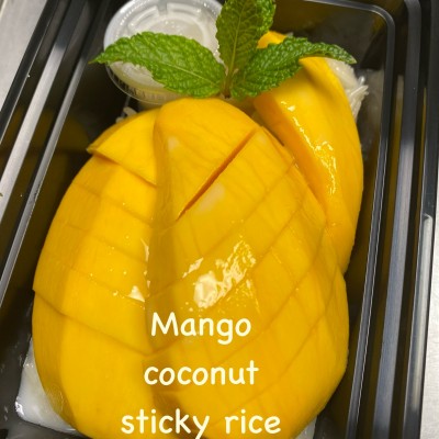 Mango with Sweet Coconut Sticky Rice