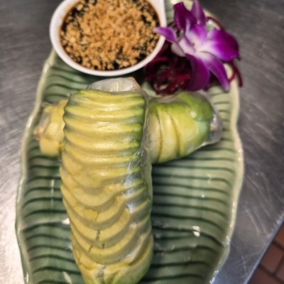 Fresh Avocado Roll