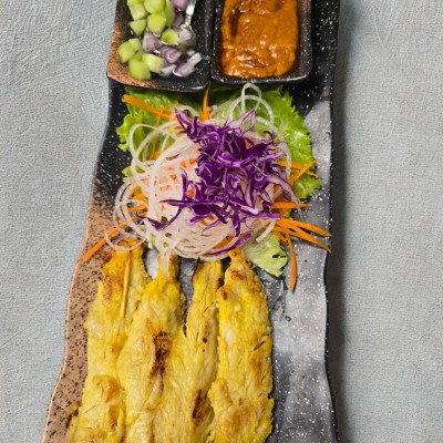 Chicken Satay (4pcs)