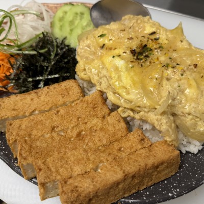 Tofu Katsudon