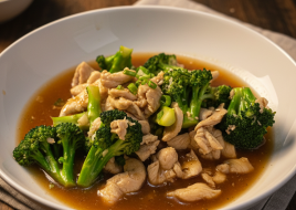 D-Broccoli In Brown Sauce