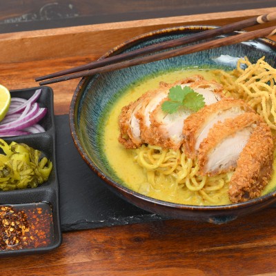 Khao Soi - Crispy Chicken