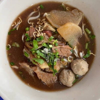 BEEF NOODLE SOUP