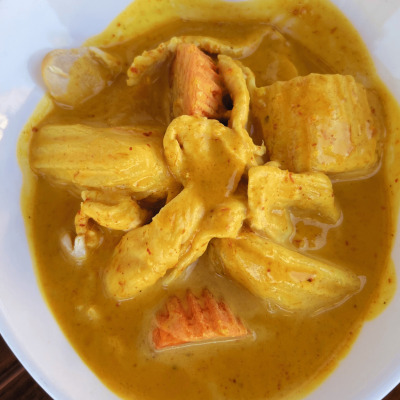 Yellow Curry Served with Rice