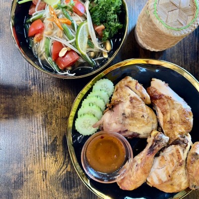 C4. BBQ chicken and Papaya Salad with Sticky Rice