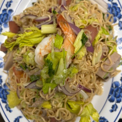 Ma-Ma Noodle Salad