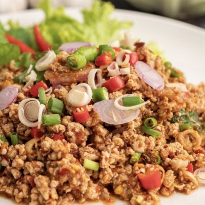 Larb Gai(Thai style chicken salad)