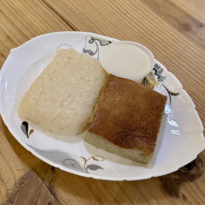 D2 Thai Custard with Sweet Sticky Rice