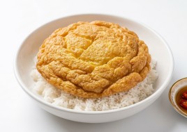 Thai Omelette Chicken Rice Bowl