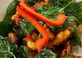 Crispy chicken with basil