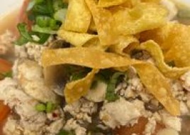 Tom yum noodle soup minced chicken