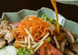 SPICY THAI CHICKEN SALAD