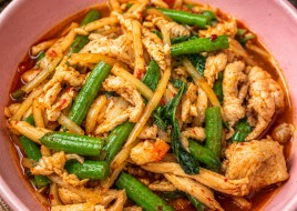 Pad Phet Gai *