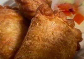 A10  Curry Puffs