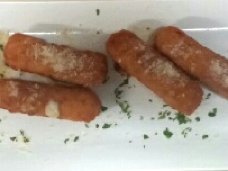 Battered Mozzarella Sticks