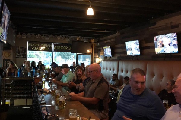 Numero Uno Tavern