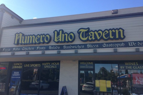 Numero Uno Tavern