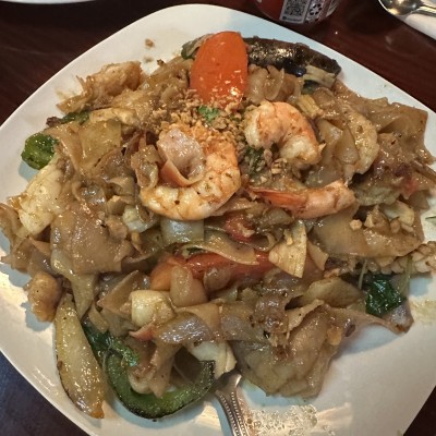 Spicy Basil Noodle Seafood