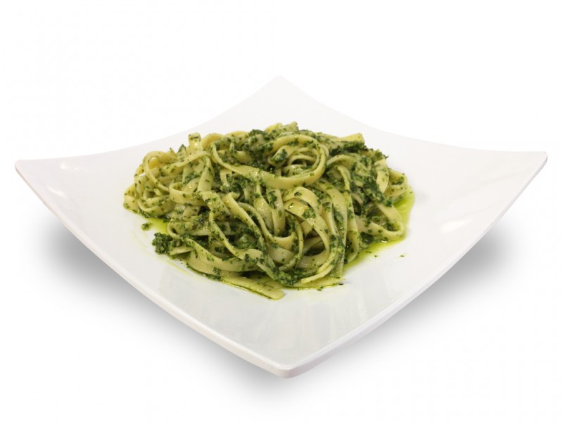 Fettuccine Chicken Pesto