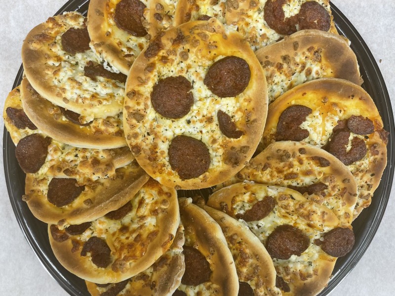 Sujuk and Cheese Mini Flat Bread