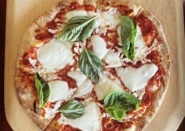 Cauliflower Crust Pizza 