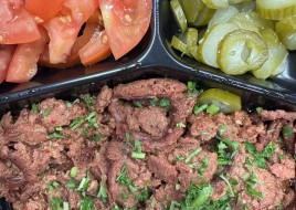 Sujuk Plate
