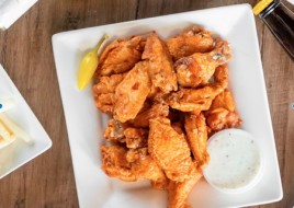 8 Piece Jumbo Hot Wings and beer or drink Special