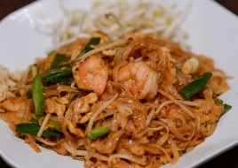 House Pad Thai Noodles (Chicken & Shrimp)