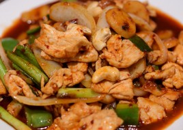 Spicy Chicken with Cashew Nuts Dinner