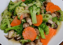 Broccoli with Oyster Sauce