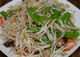 Sauteed Snow Peas with Bean Sprouts