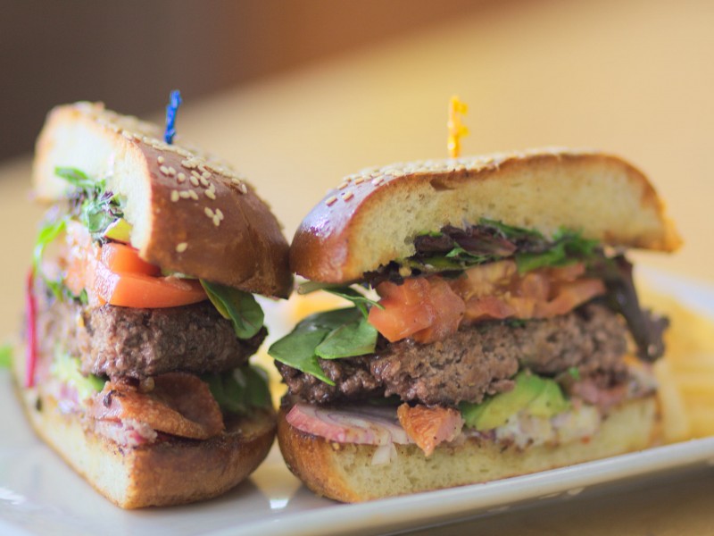 3/4 Angus Burger