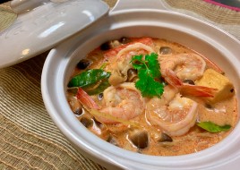 Creamy Coconut Tom Yum Noodle
