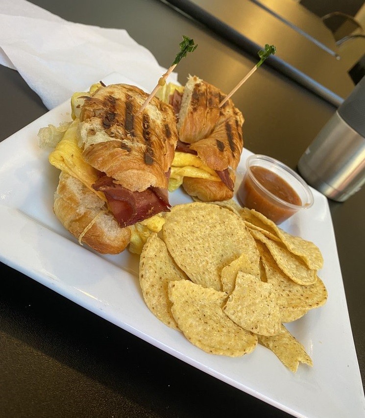 Breakfast Panini/Croissant
