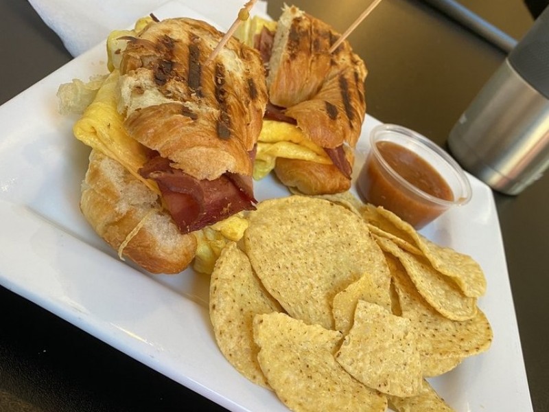 Breakfast Panini/Croissant